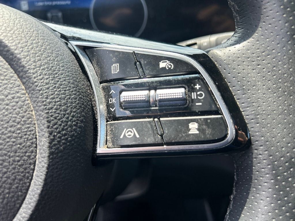 2024 Kia Seltos SX MOON RF