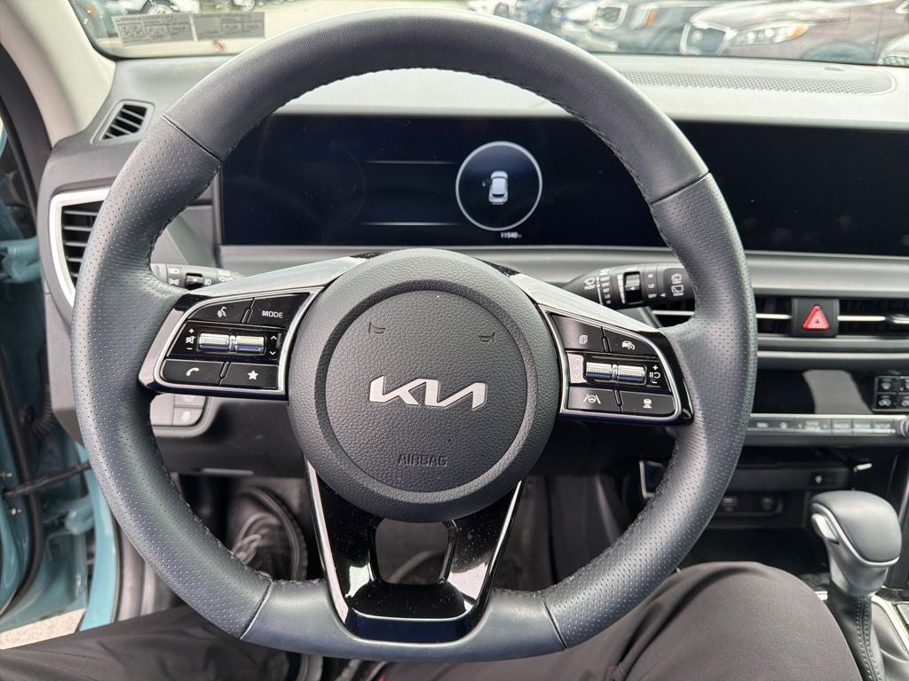 2025 Kia Seltos SX