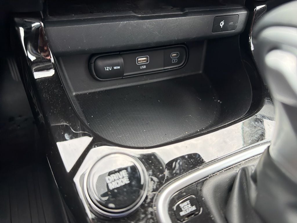 2025 Kia Seltos SX