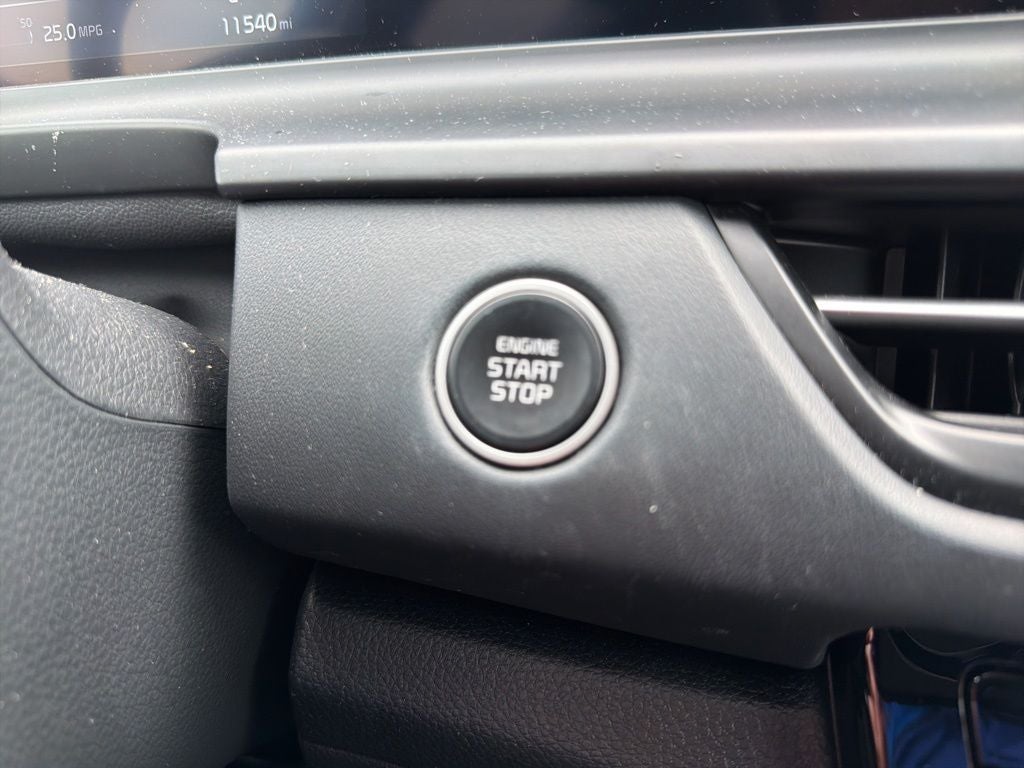 2025 Kia Seltos SX