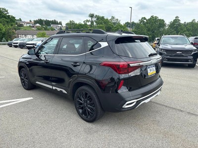 2022 Kia Seltos Nightfall