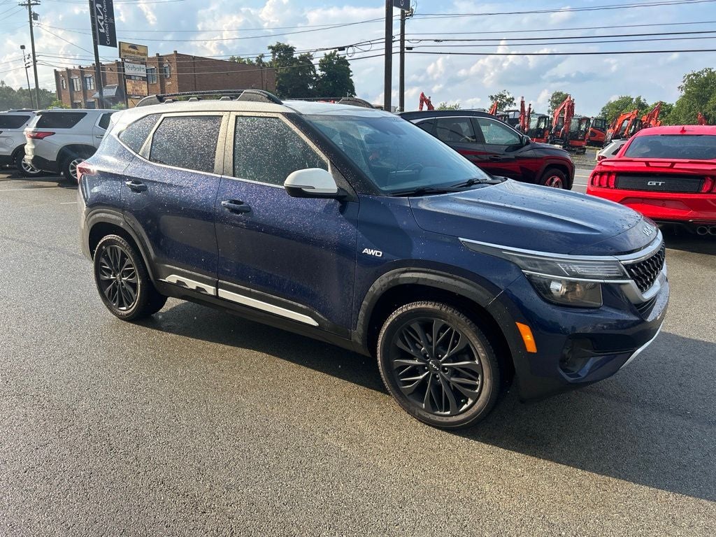 2022 Kia Seltos Nightfall