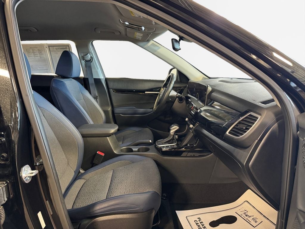 2024 Kia Seltos S NAVIGATION