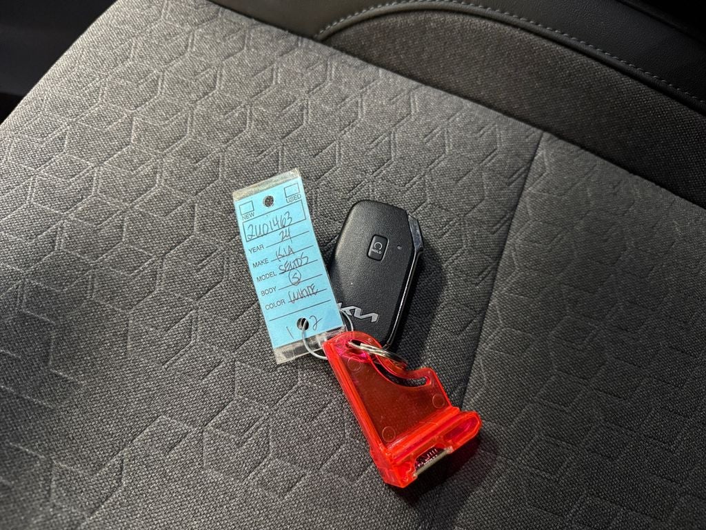 2024 Kia Seltos S NAVIGATION