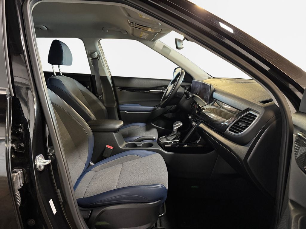 2024 Kia Seltos S NAVIGATION