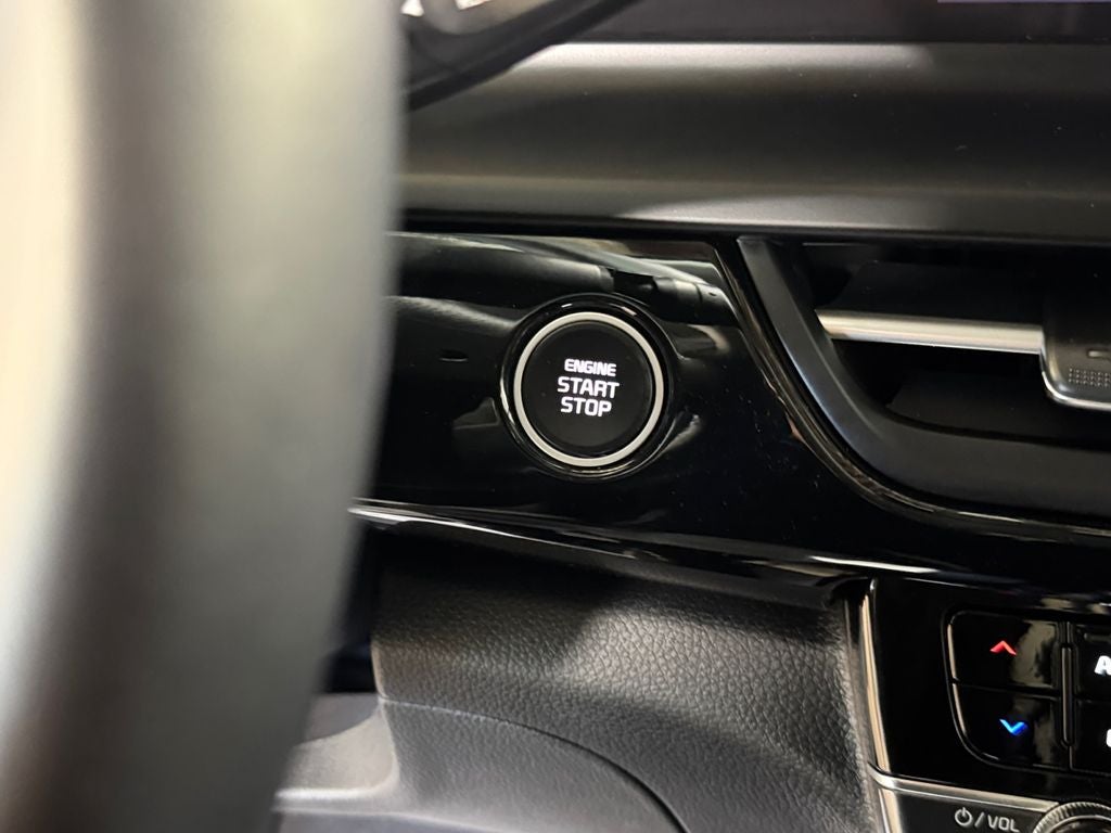 2024 Kia Seltos S NAVIGATION