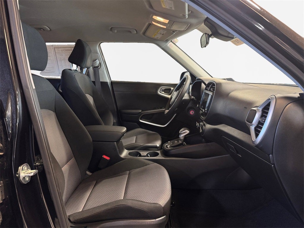 2024 Kia Soul LX TECHNOLOGY PK