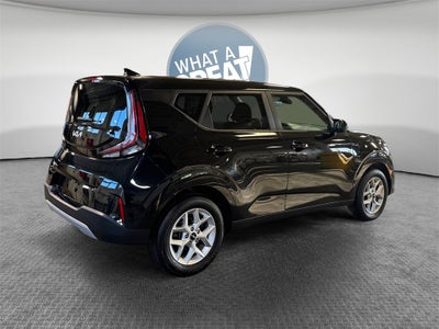 2024 Kia Soul LX TECHNOLOGY PK