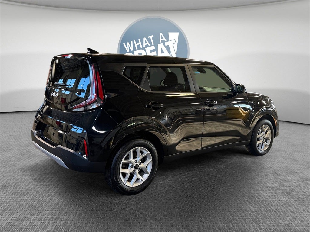 2024 Kia Soul LX TECHNOLOGY PK