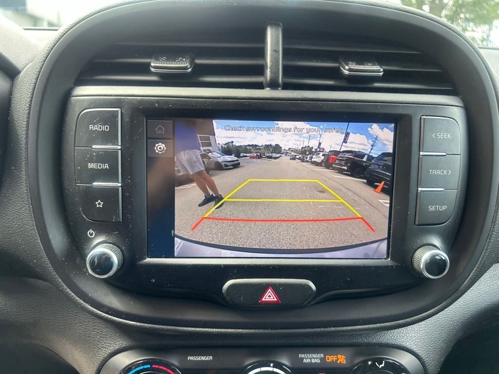 2023 Kia Soul LX TECH PK