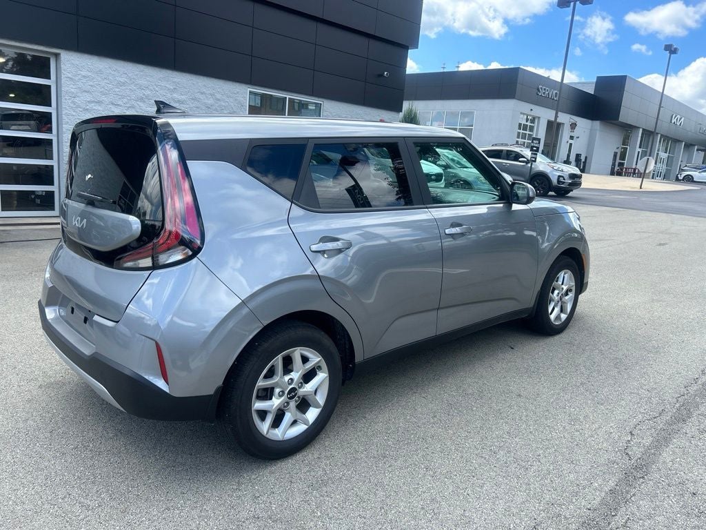 2023 Kia Soul LX TECH PK