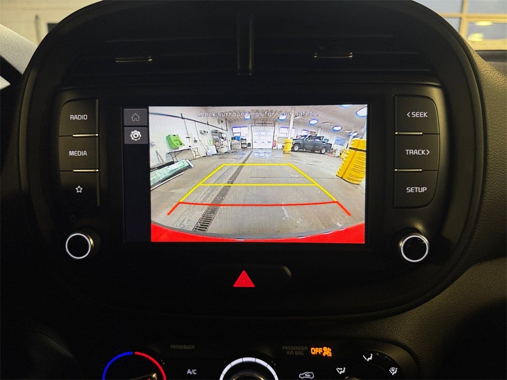 2024 Kia Soul LX TECHNOLOGY PK