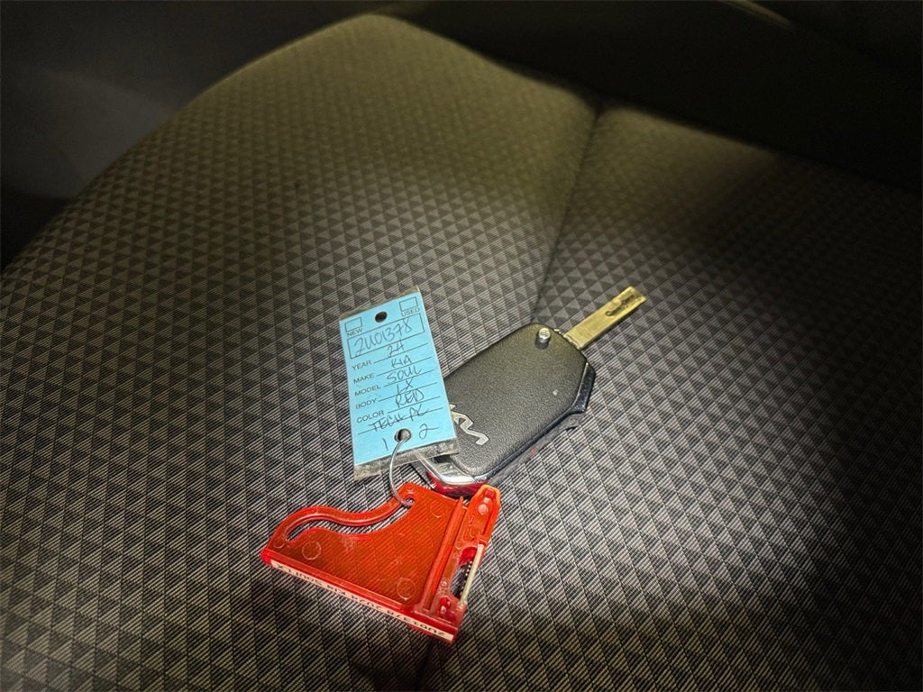 2024 Kia Soul LX TECHNOLOGY PK