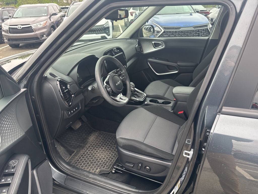 2023 Kia Soul S NAVIGATION