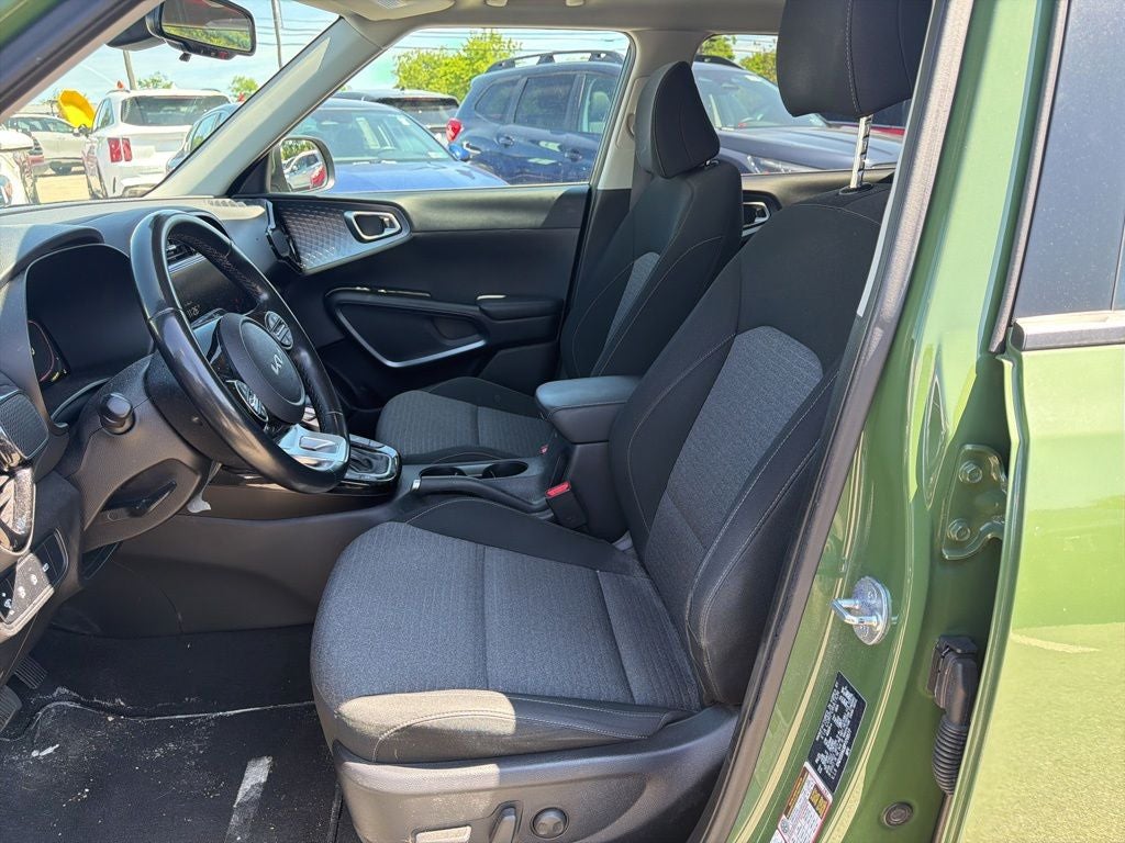 2023 Kia Soul EX