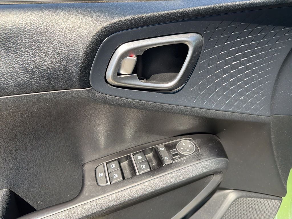 2023 Kia Soul EX