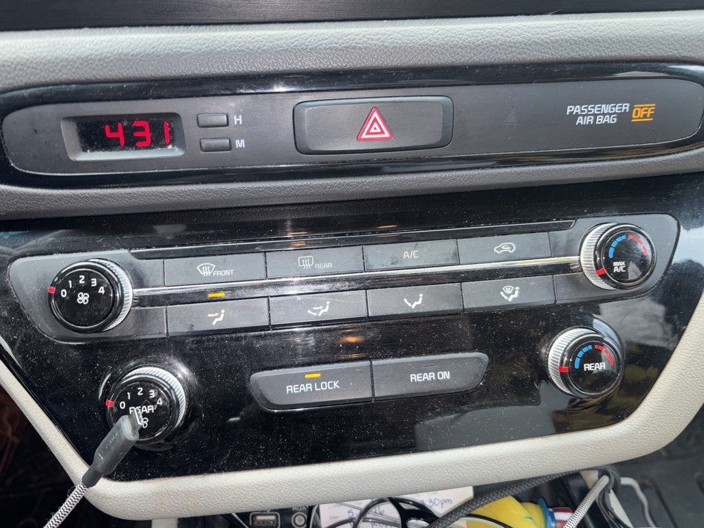 2018 Kia Sedona LX 6/3 ROW