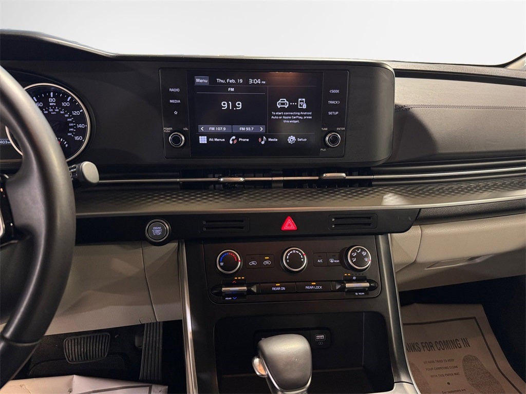 2024 Kia Carnival LX Seat Package