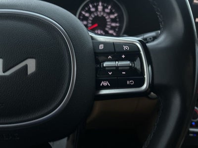 2023 Kia Carnival LX Seat Package