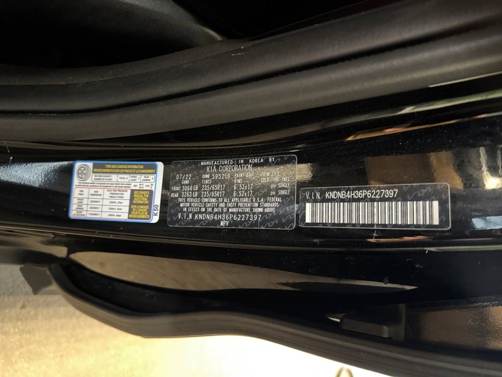 2023 Kia Carnival LX Seat Package