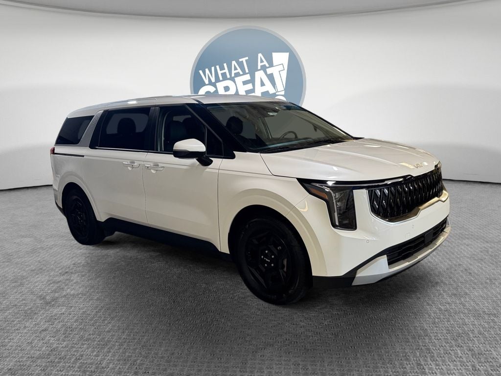 2026 Kia Sedona LXS's photo