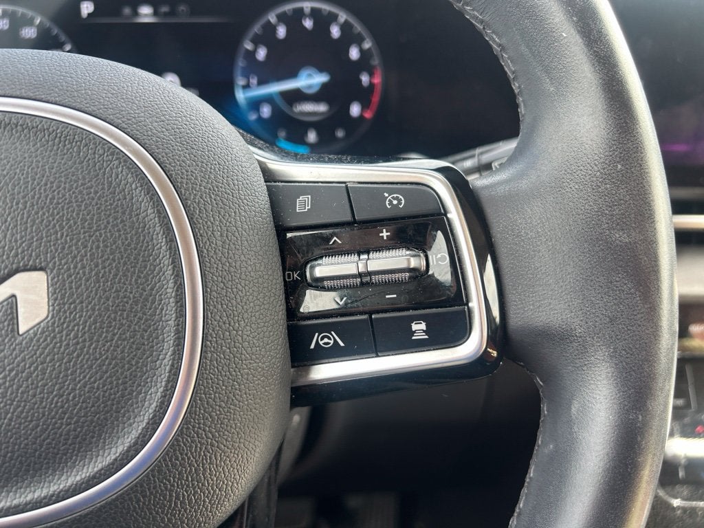 2024 Kia Carnival SX