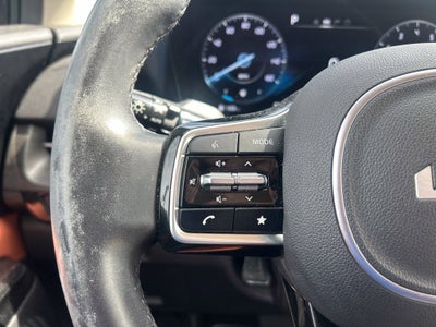 2024 Kia Carnival SX REAR ENTERTAINMENT
