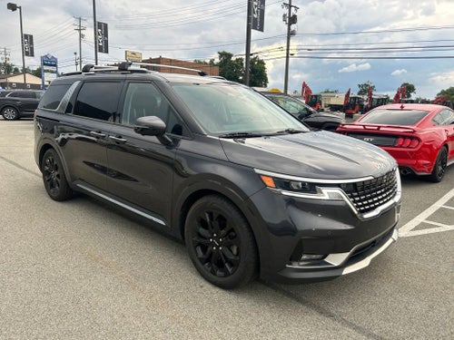 2023 Kia Carnival SX REAR ENTERTAINMENT