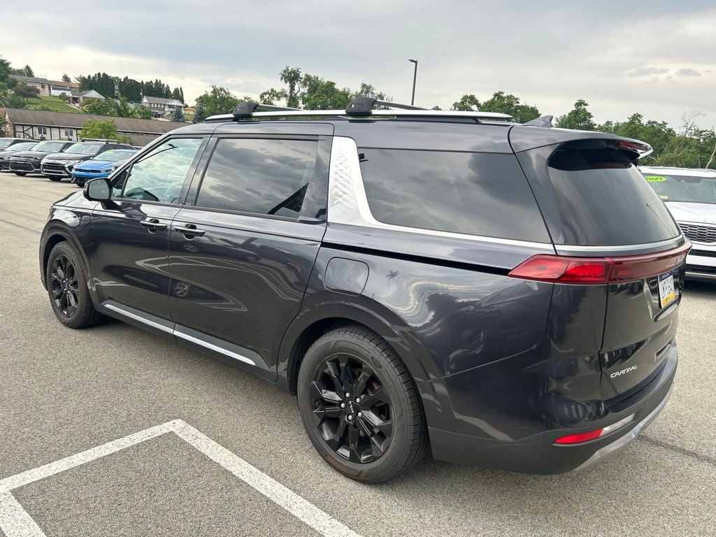 2023 Kia Carnival SX REAR ENTERTAINMENT