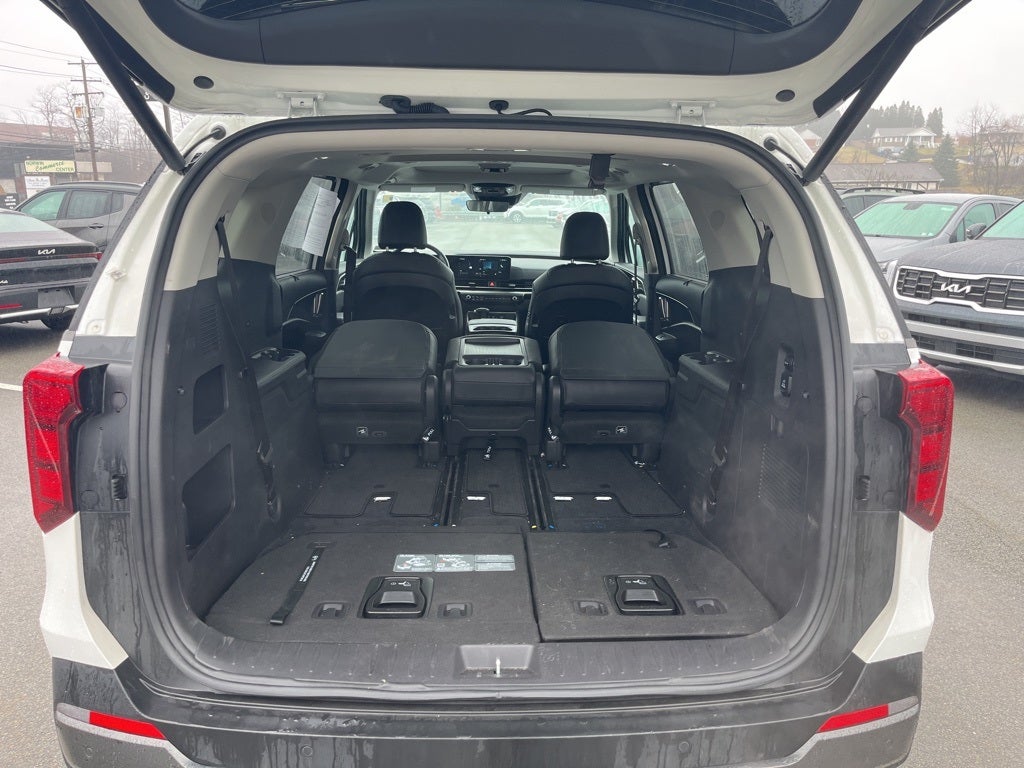 2025 Kia Carnival SX Dark Edition