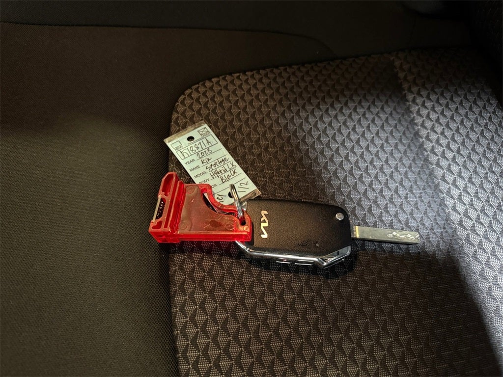 2023 Kia Sportage Hybrid LX