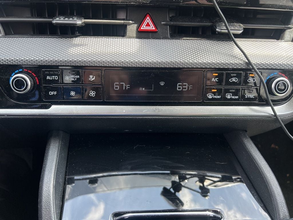 2023 Kia Sportage Hybrid LX
