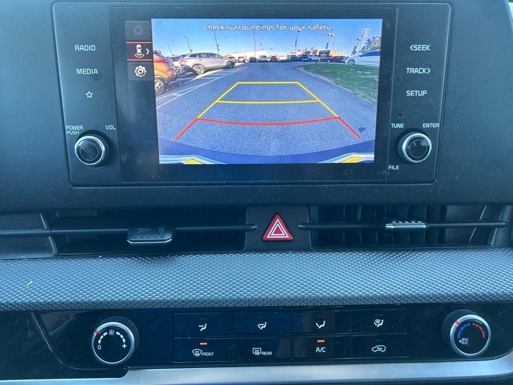2024 Kia Sportage LX AWD