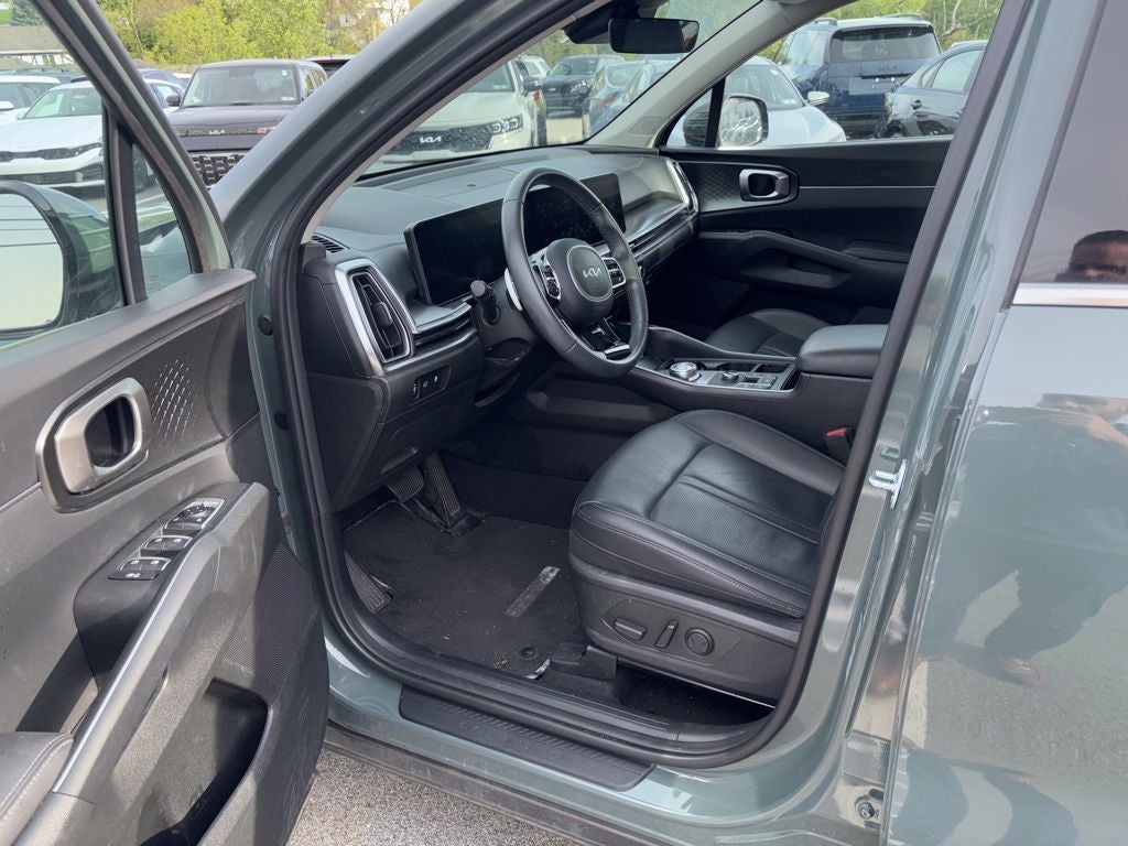 2025 Kia Sorento Hybrid EX