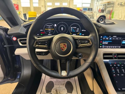 2022 Porsche Taycan Cross Turismo 4