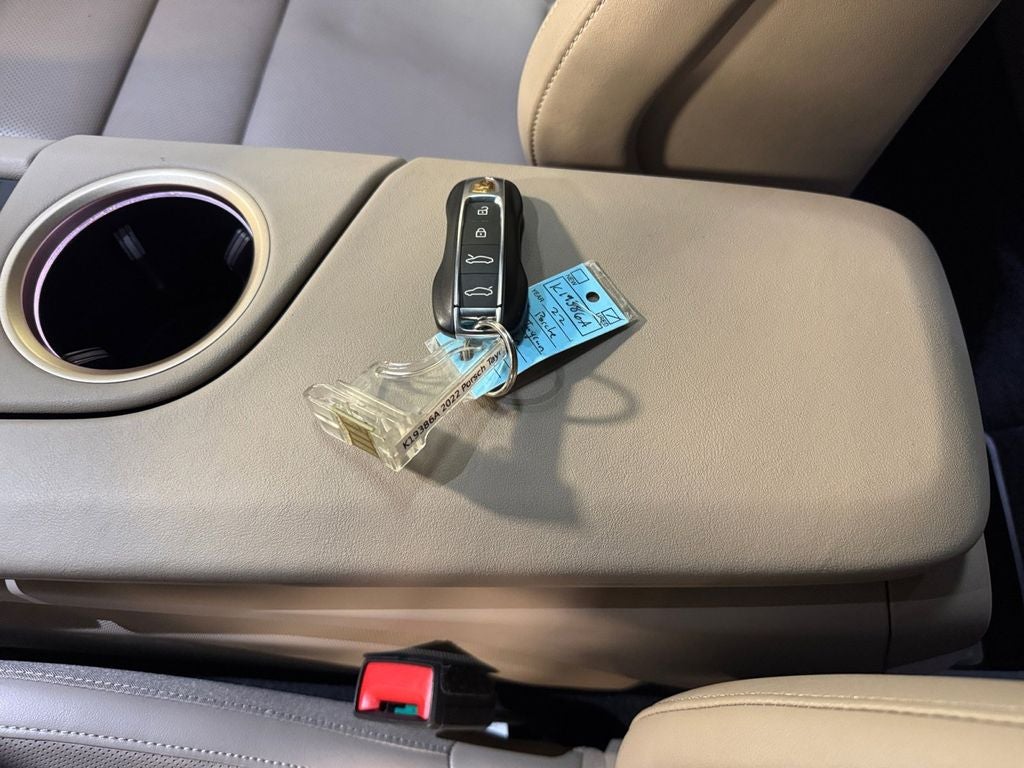 2022 Porsche Taycan Cross Turismo 4