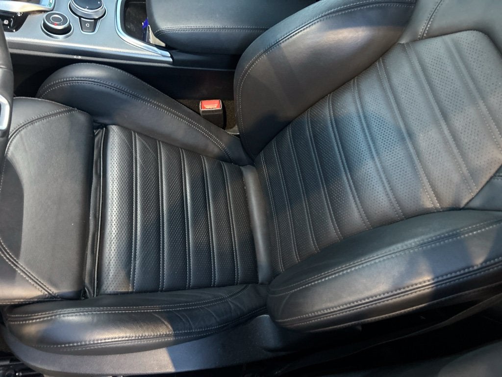 2023 Alfa Romeo Stelvio Veloce