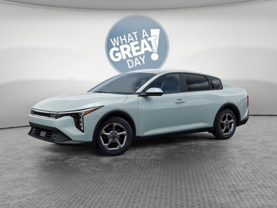 2026 Kia K4 Base