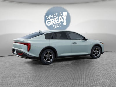 2026 Kia K4 Base