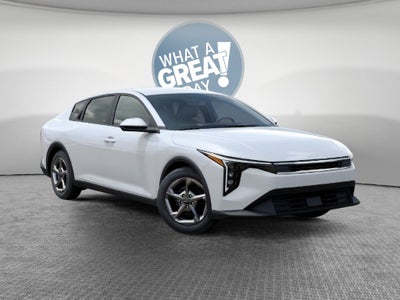 2026 Kia K4 LXS