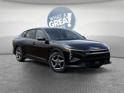 2026 Kia K4 Base
