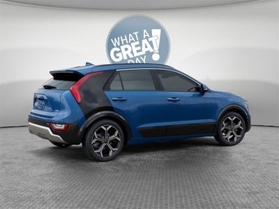 2025 Kia Niro SX Touring