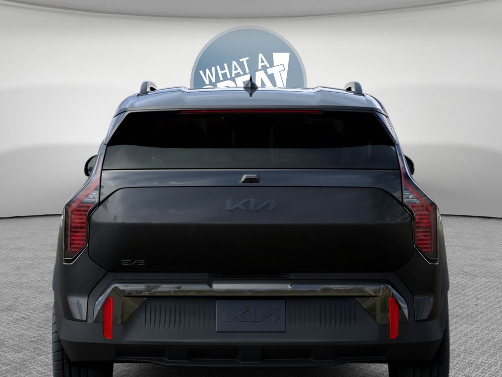 2027 Kia EV3 Base