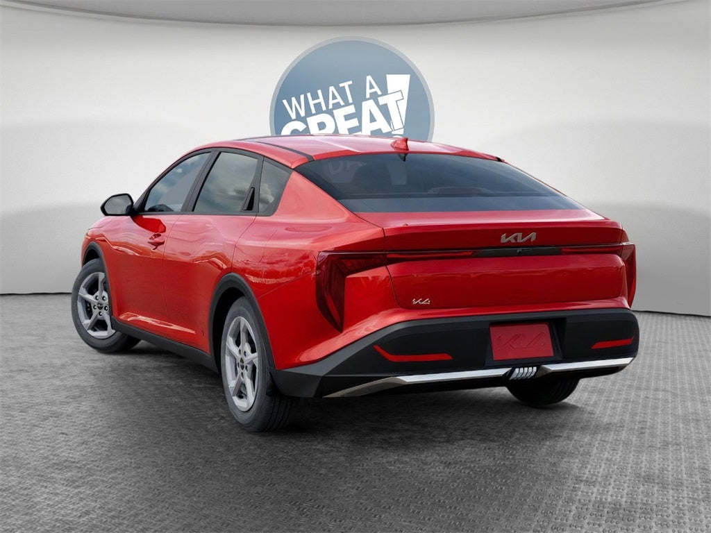 2025 Kia K4 LXS