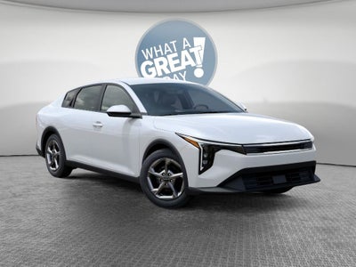 2026 Kia K4 LXS