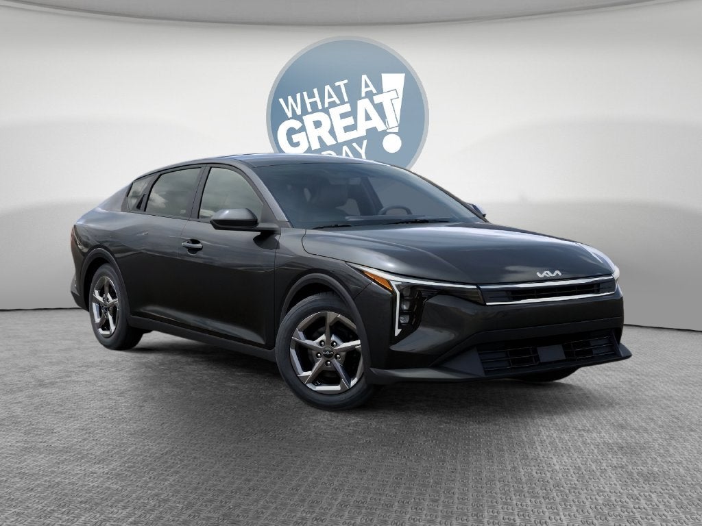 2027 Kia K4 Base