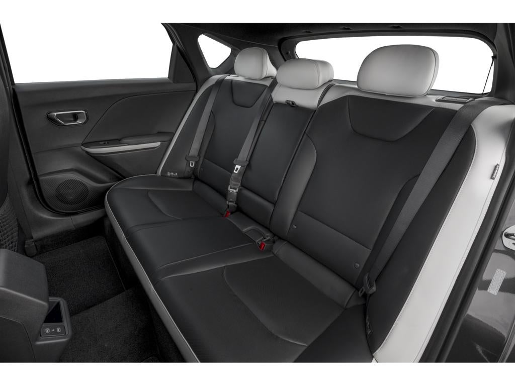 2027 Kia K4 Base