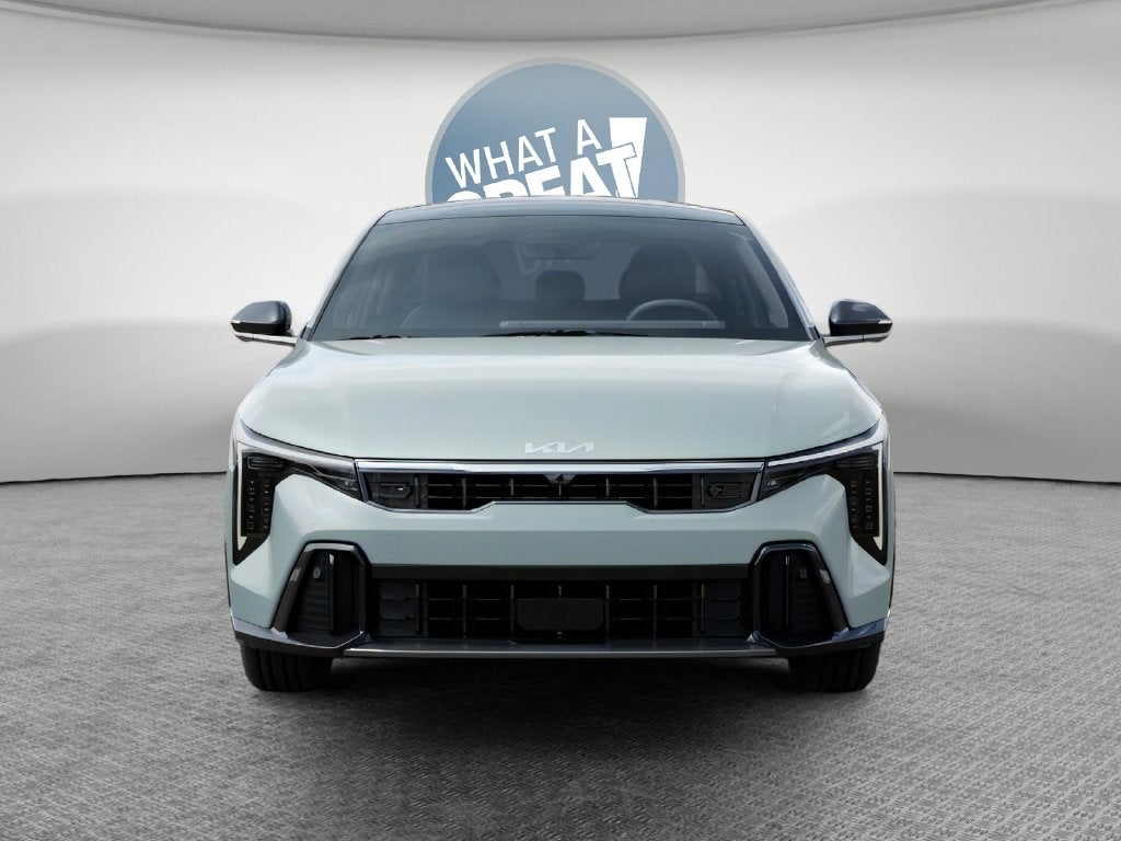 2027 Kia K4 Base
