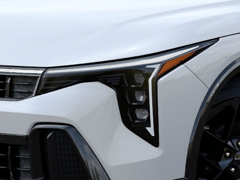 2027 Kia K4 Base