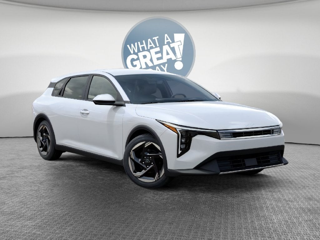 2027 Kia K4 Base